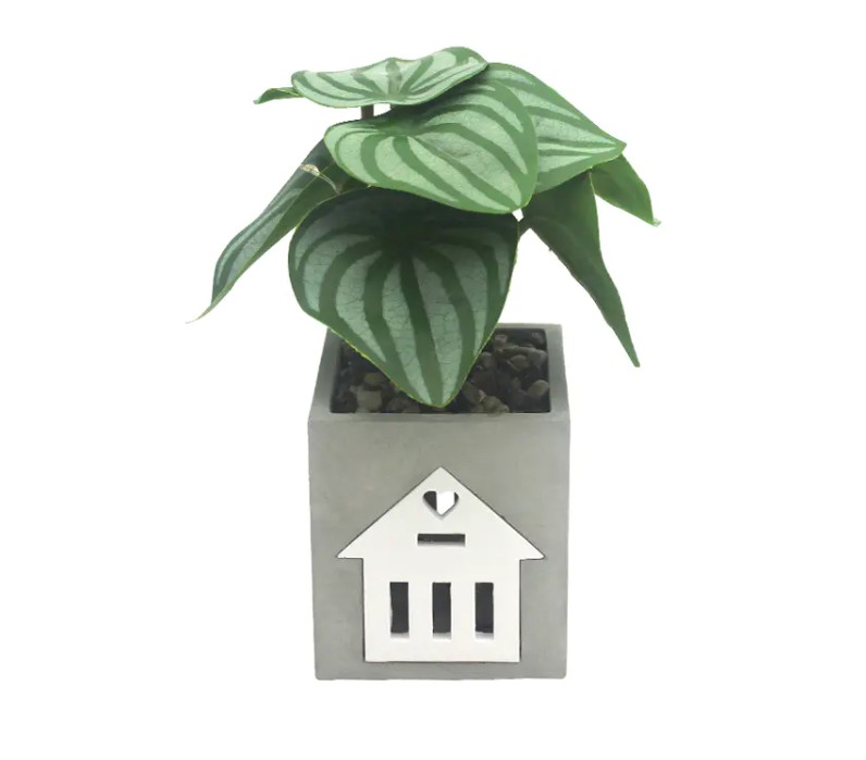 An bhfuil an lampa stroighne LED comhoiriúnach le córais chliste baile, le haghaidh rialú gutha agus uathoibriú?